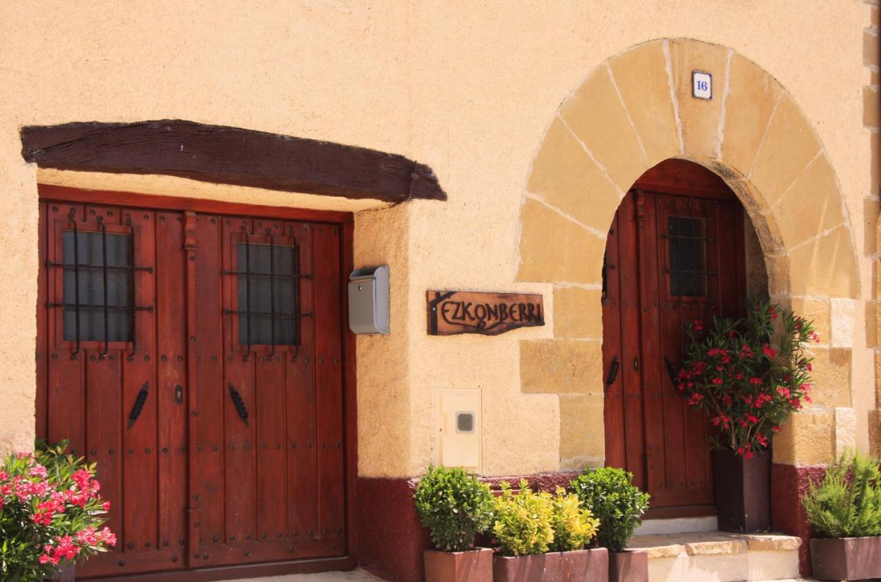Casa Rural Ezkonberri Unzue ภายนอก รูปภาพ